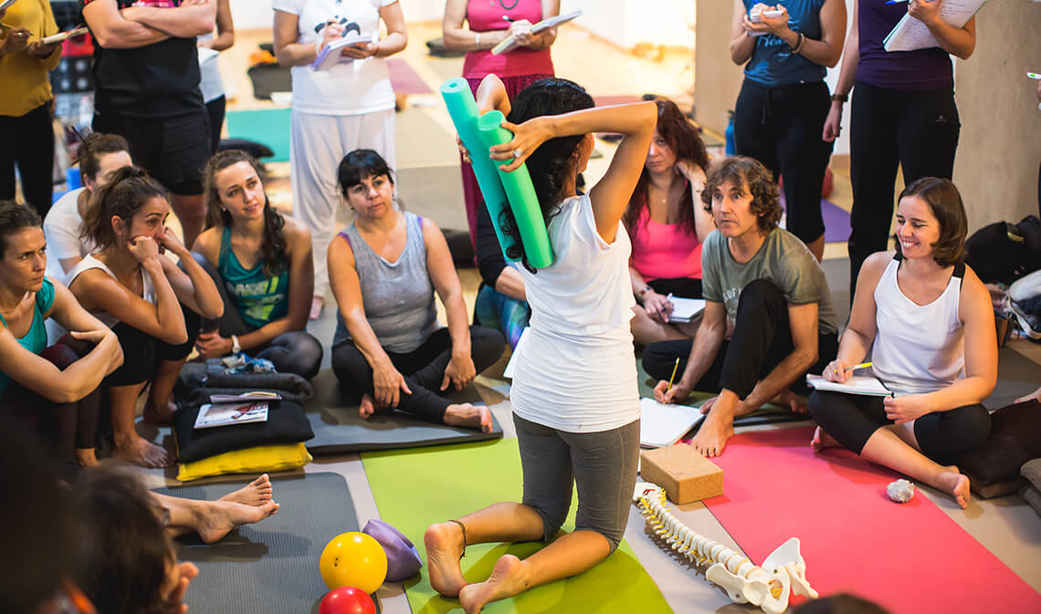practica yoga terapeutico